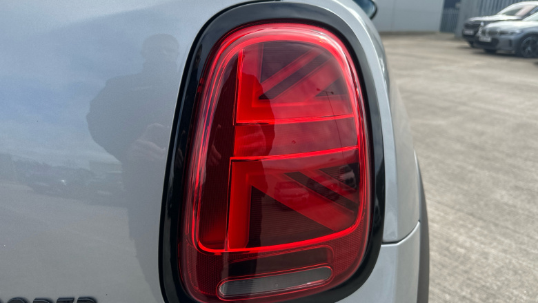 MINI Hatchback 2.0 Cooper S Sport 3dr Auto Petrol Hatchback